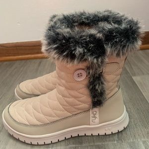 NWOT Ryka Shiver Ankle Boots.